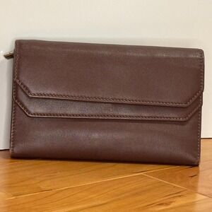 Donna Elena Leather Wallet – Made in Italy, Unique Double‑Snap Design